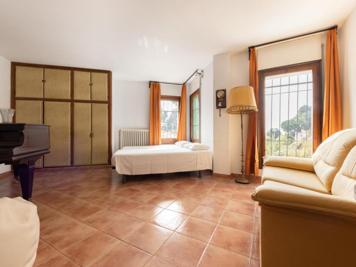 Holiday Home Alexandra By Interhome Villafortuny Kültér fotó